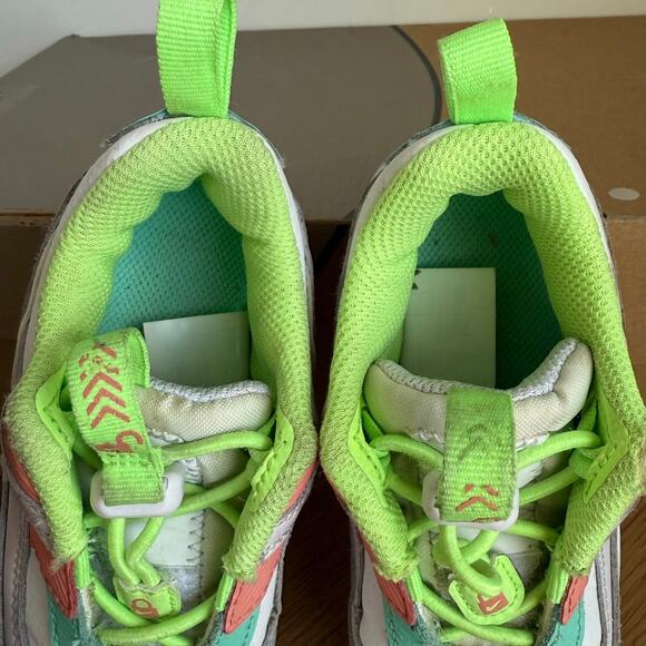 Nike Airmax 90 Toggle White/Crimson Bliss Toddler Sneakers - SZ 8 C - Picture 10 of 16